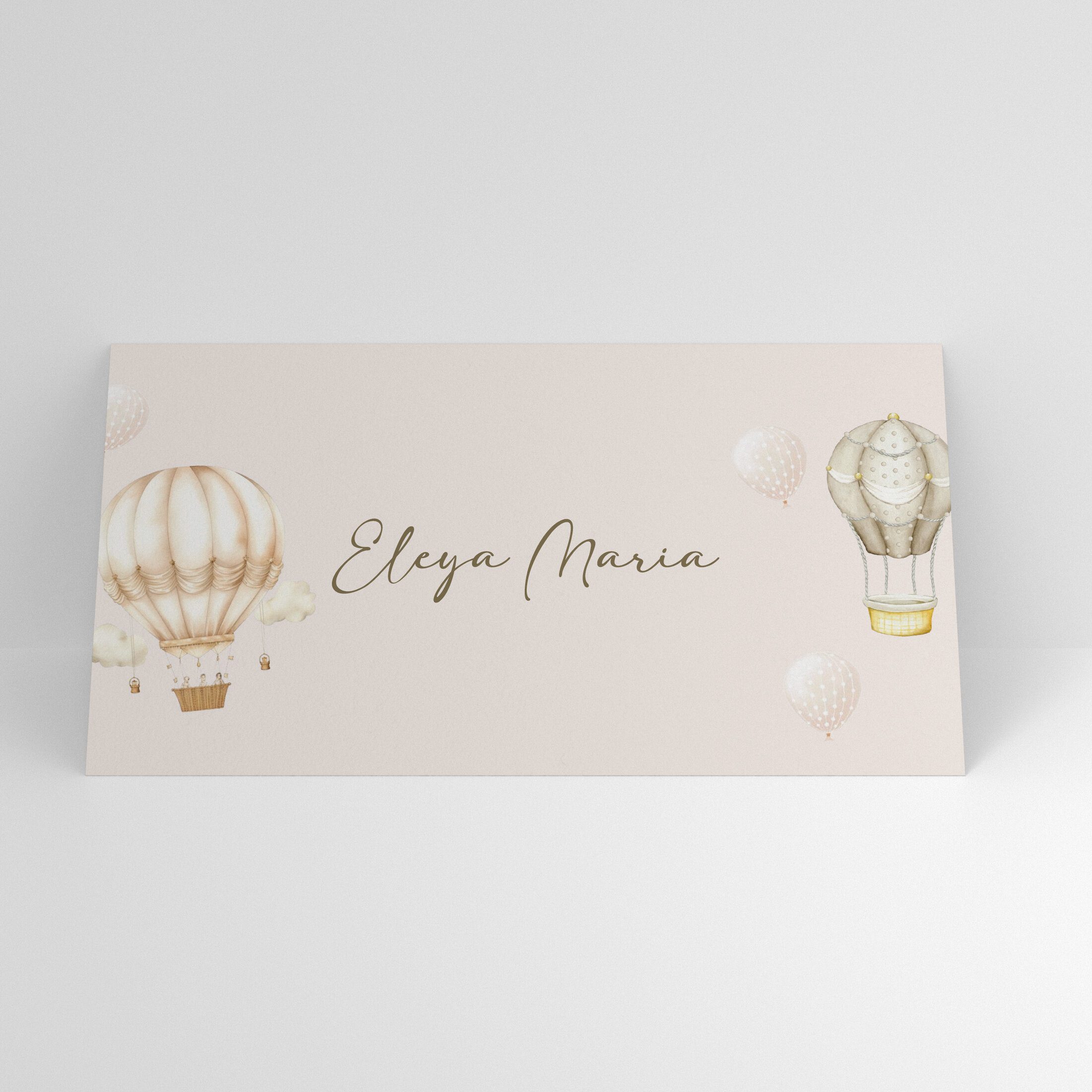 Plic de bani botez model bej cu baloane cu aer cald și design delicat pentru eveniment copil.