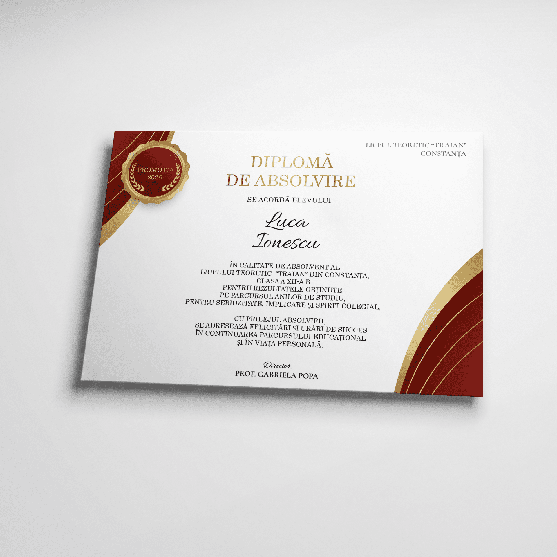 Diplomă de absolvire personalizată, model premium roșu cu accente aurii